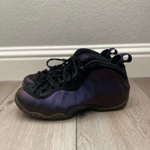 Eggplant Foams size 11